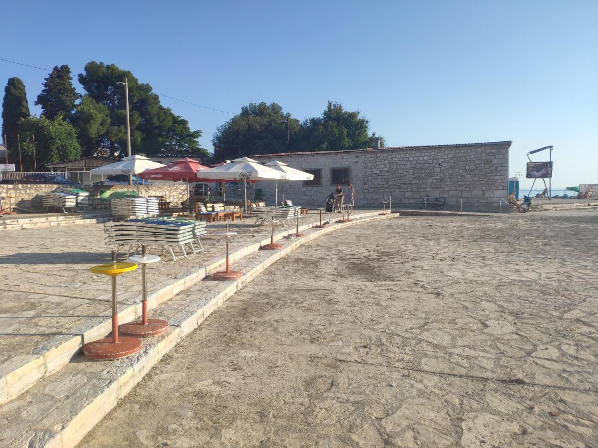 App E.N.A. Apartment Umag Exterior photo