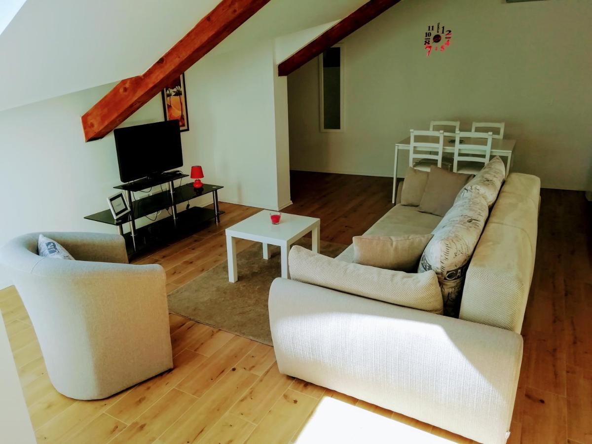 App E.N.A. Apartment Umag Exterior photo