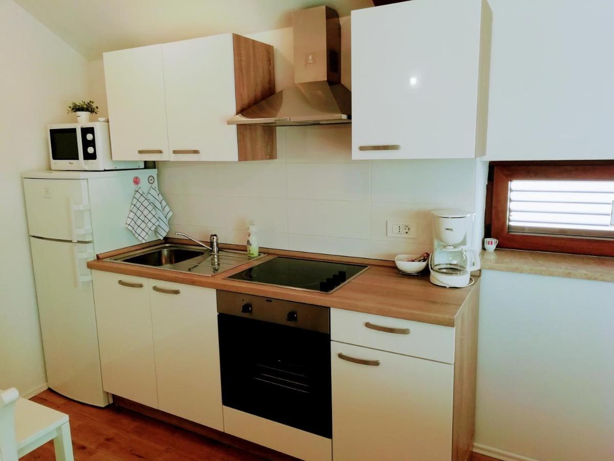 App E.N.A. Apartment Umag Exterior photo